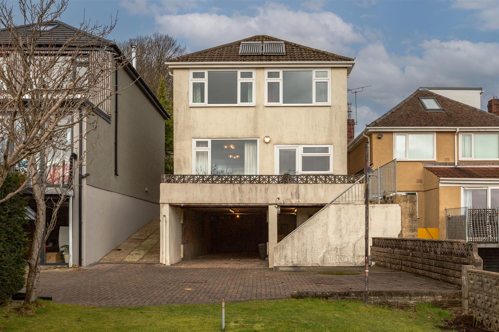 Hendrefoilan Road, Sketty, Swansea, SA2 9LT